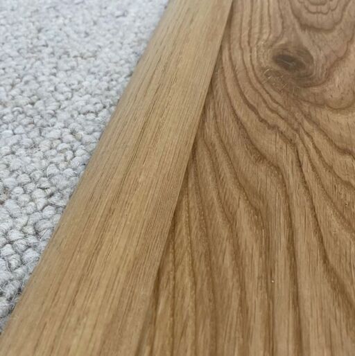 Traditions Solid Oak Wood-To-Carpet Threshold, Unfinished, 15mm, 2.7m Image 3