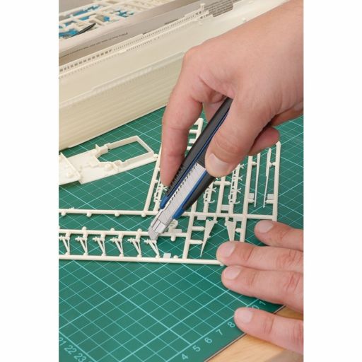 Draper Retractable Knife with 12 Segment Blade, 9mm