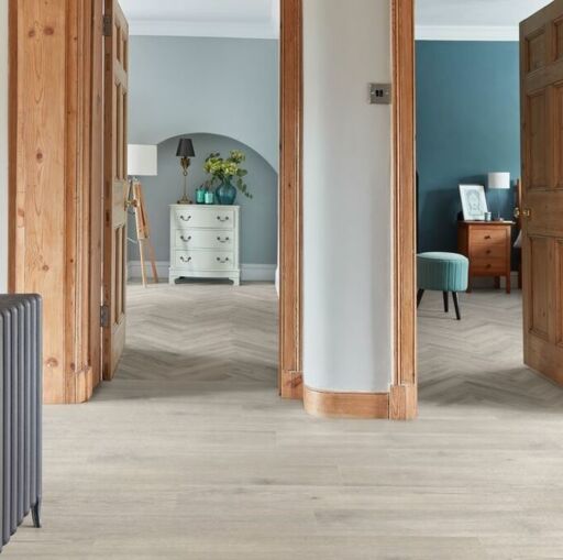 Polyflor Camaro Westchester Oak Vinyl Flooring, 184.2x1219.2mm