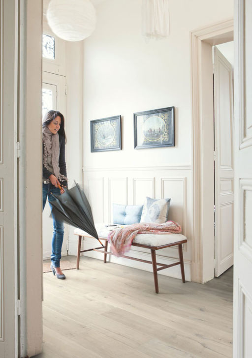 QuickStep Impressive Soft Oak Light Laminate Flooring, 8mm