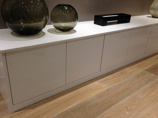 Xylo White Stained Engineered Oak Flooring, Rustic, Brushed & Smoked, UV Oiled, 190x14x1900mm